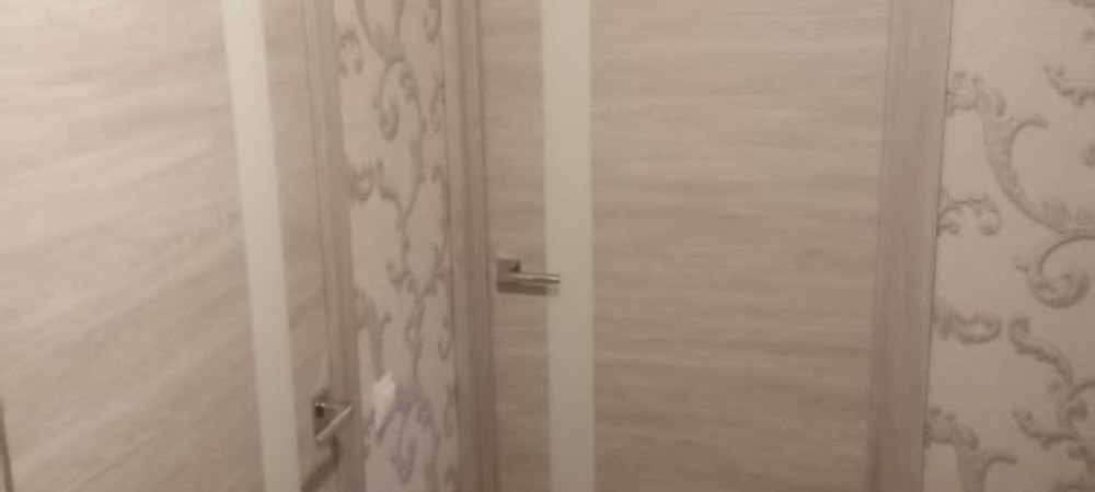 Установка двух межкомнатных дверей
